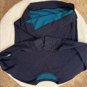 Lululemon reversible blue/navy sweatshirt